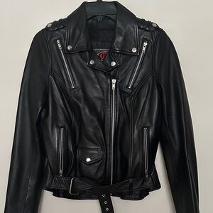 Elegant Black Leather Moto Jacket